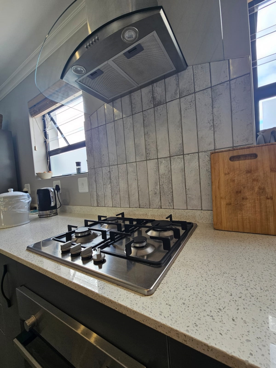 3 Bedroom Property for Sale in Stilbaai Wes Western Cape